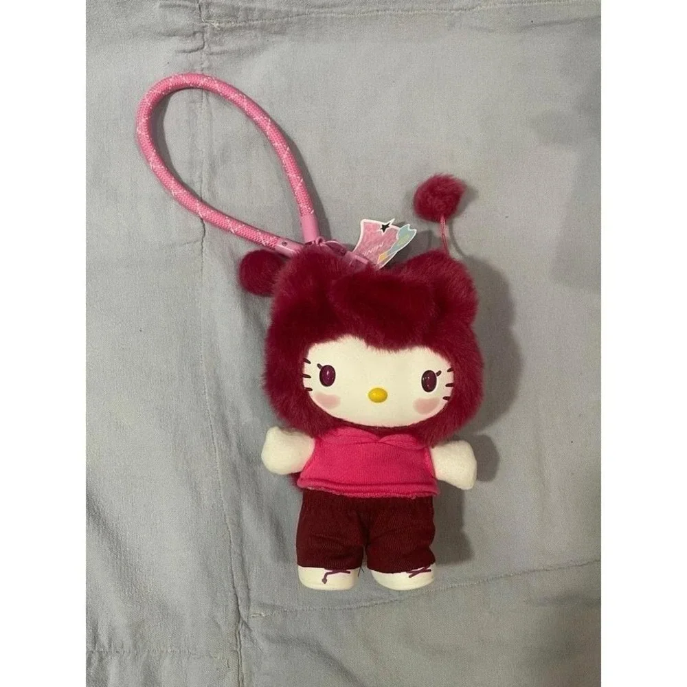 NEW Sanrio Hello Kitty Pop Star Surprise Box Pendant by Miniso - Hello Kitty‎